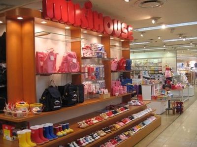 高端嬰童市場(chǎng)風(fēng)起云涌 從奢侈品牌的下一片藍(lán)海到零售新戰(zhàn)場(chǎng)